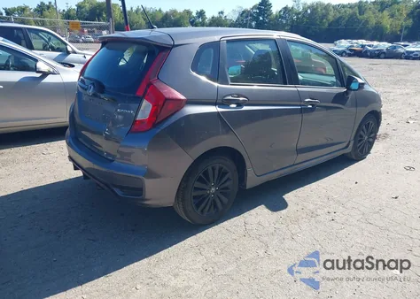 2018 Honda Fit Sport из США, поврежденный, VIN 3HGGK5H63JM731603
